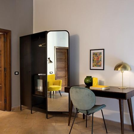 La Nova Bed And Museum Bed & Breakfast Napoli Dış mekan fotoğraf